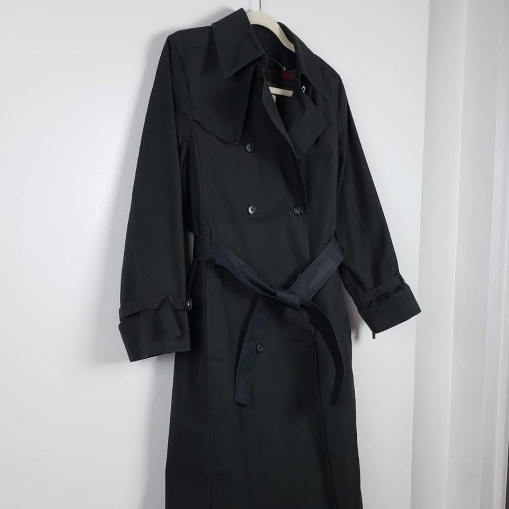 London Fog Vintage Trench Coat  - Black